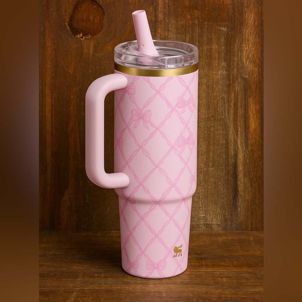 Stanley 1913 x LoveShackFancy Holiday‎ Quencher®Baby Bow Pink Peppermint NWT - Picture 2 of 4